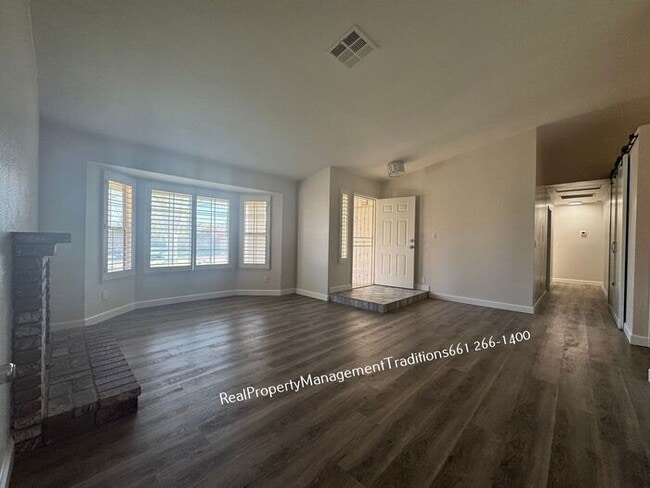 Photo - Elegant 4 Bed 2 Bath Home