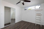 Photo - Perfectly Located 2BR in Crown Point Area ... Apartment Unit 4080