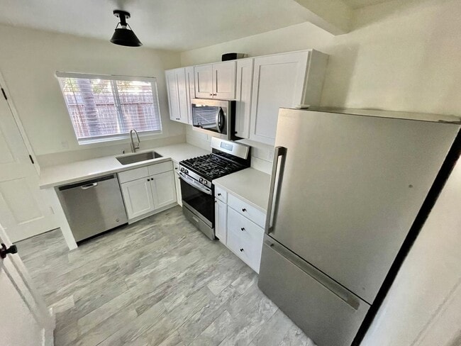 Building Photo - 2 Bedroom/1 Bathroom - Isla Vista Unit 930 CDS -  A