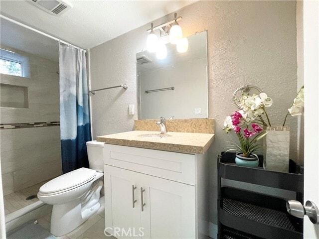 Photo - 976 E Edgecomb St