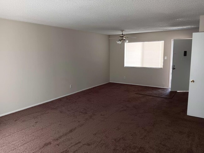 Photo - 508 E Cypress St