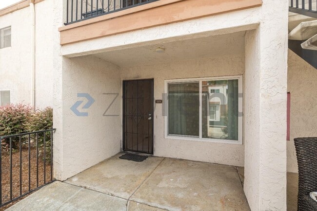 Building Photo - Unit 115
