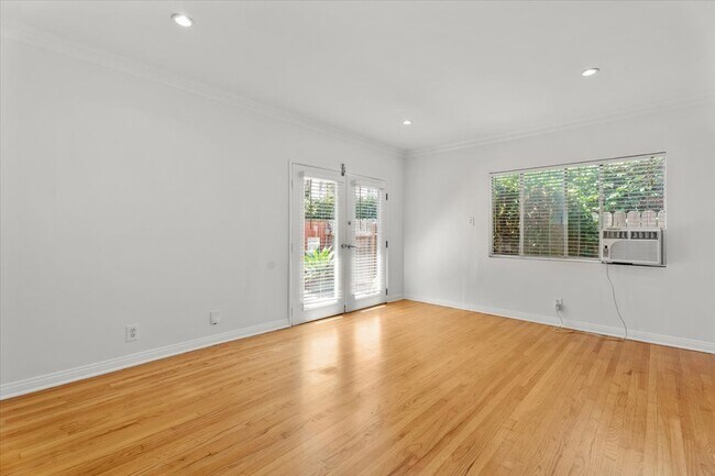 Photo - 1901 Griffith Park Blvd Unit 1901