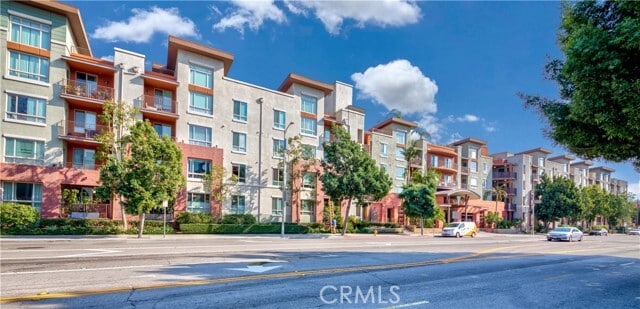 Photo - 100 S Alameda St