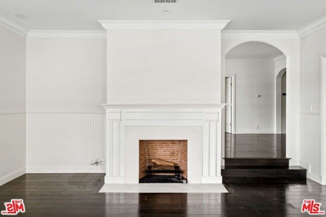 Photo - 9243 Doheny Rd