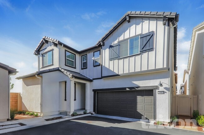 Building Photo - 31683 Hans Dr