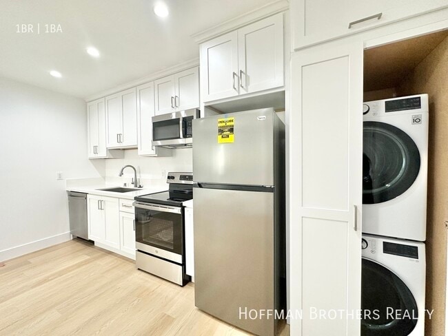 Photo - 3422 S Centinela Ave