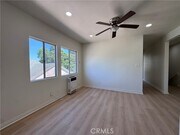 Photo - 875 W 41st Dr