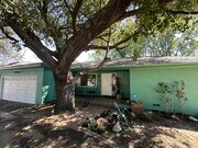 Photo - 15722 Parthenia St House