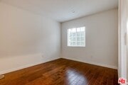 Photo - 4848 Oakwood Ave
