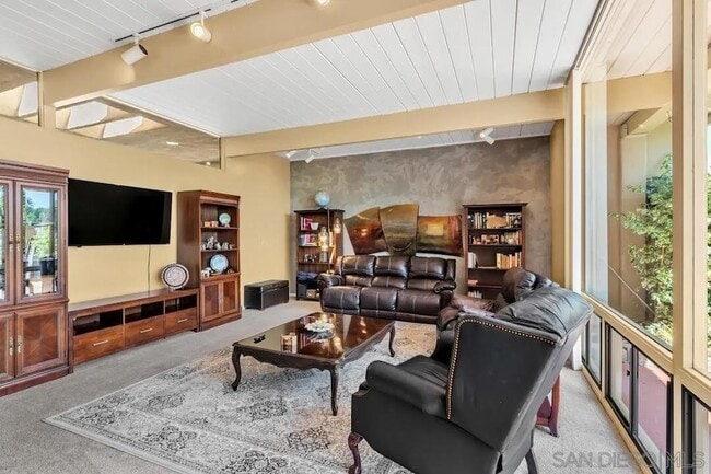 Photo - 4588 Conrad Dr