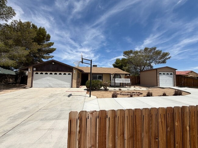 Photo - 3 Bedroom 2 Bathroom House with 2 Car Garage Located in Lenwood