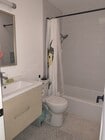 Second Bath w/tub - 21708 Lake Vista Dr