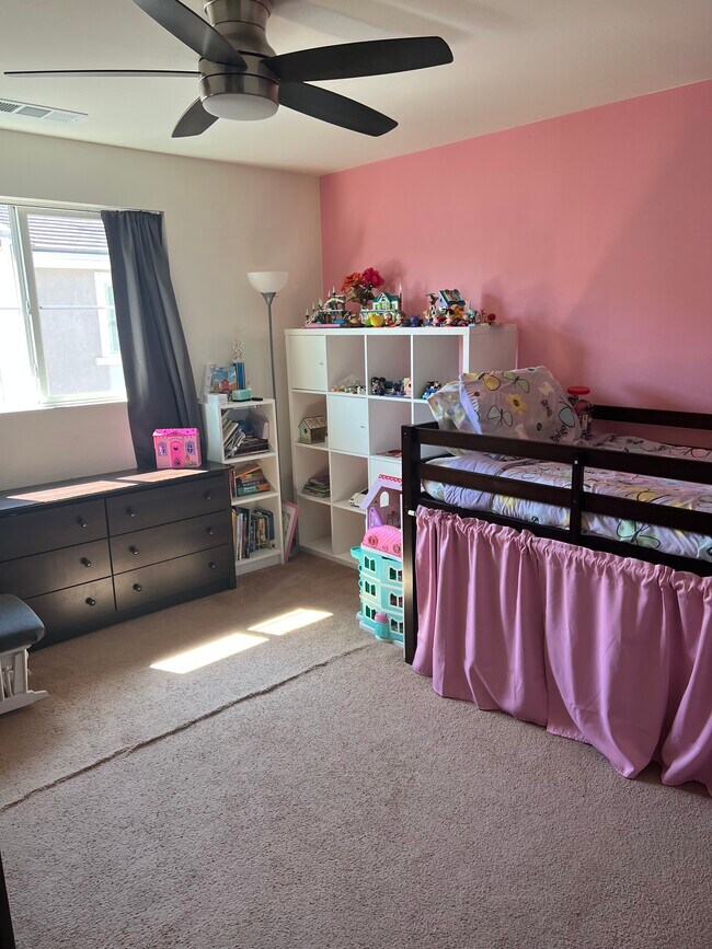 Photo - 14838 Nordhoff St