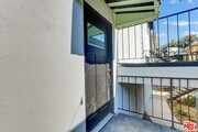 Photo - 5722 Woodman Ave Unit 4