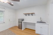Studio, 1BA - 350SF - Kitchen - The Theater Apartments