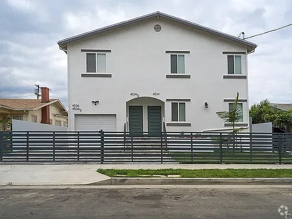 Building Photo - 4536 1/2 W 16th Pl Rental
