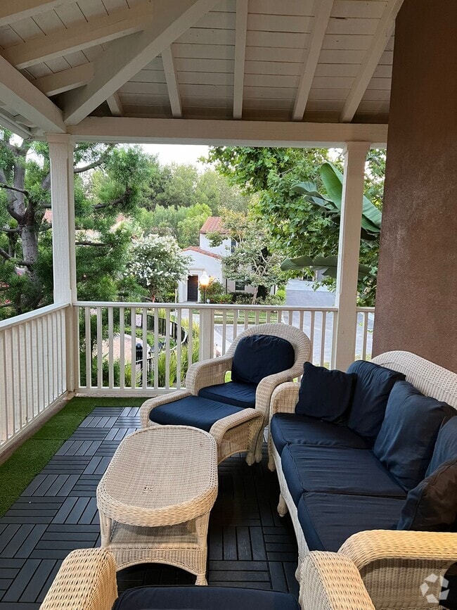 Building Photo - 97 Duet Unit Irvine Quail Hill Condo