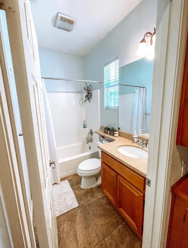 Photo - 2740 Bellezza Dr