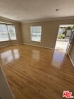 Photo - 1752 Glendon Ave