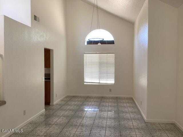 Photo - 43863 5th St