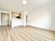Photo - 1240 Bronson Ave Apartment Unit 5