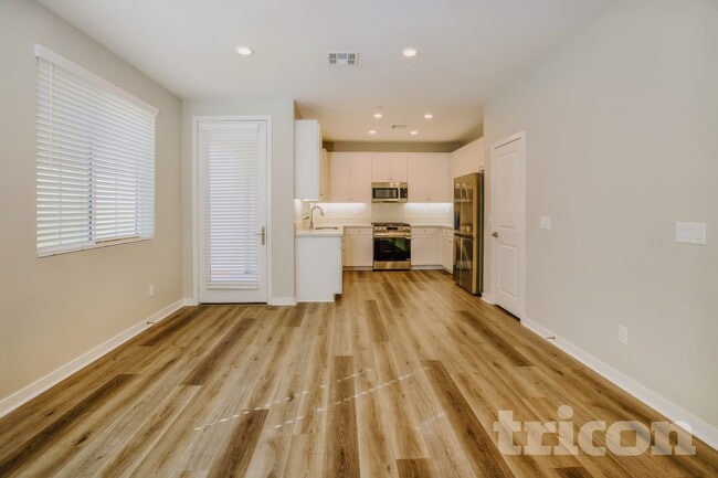 Photo - 31688 Willowood Way