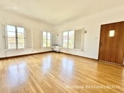 Photo - 5044 Rosewood Ave