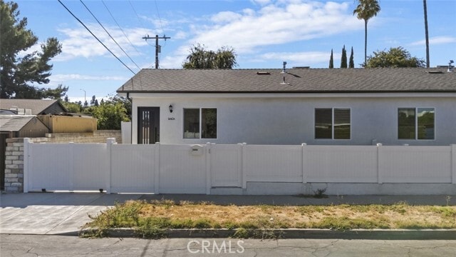 Building Photo - 16404 Donmetz St Rental