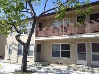 Photo - 4317 E 1st St