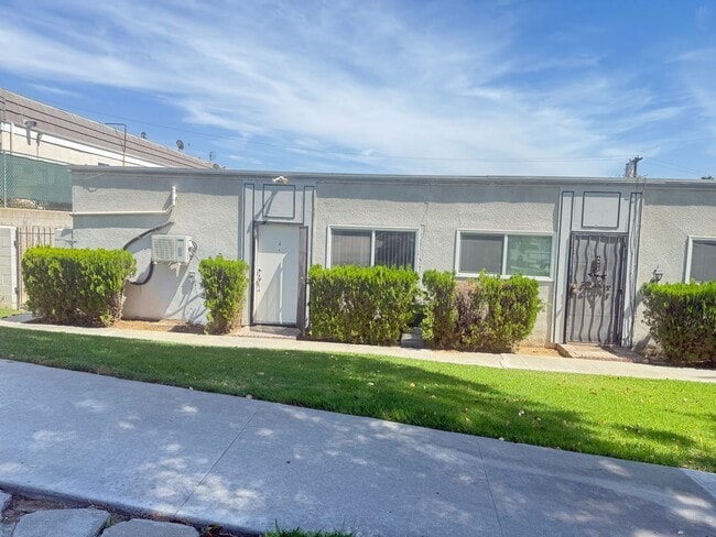 Photo - 4738 Elderwood Ct Unit A