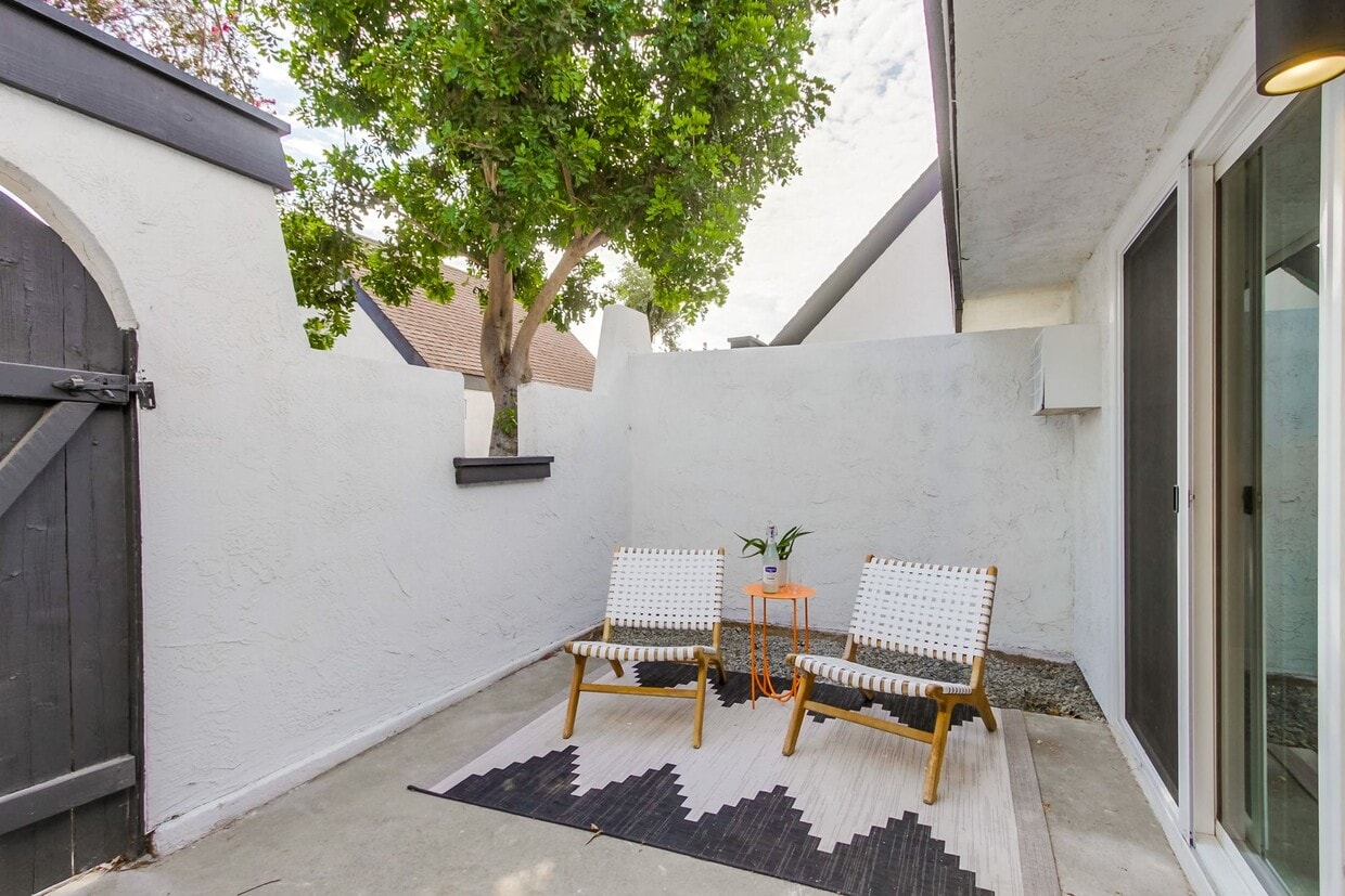 Floor Plan - 2 Bed 2 Bath with patio