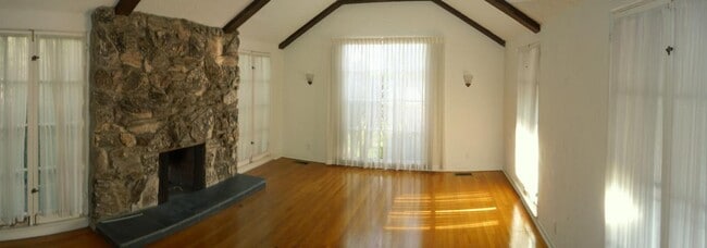 Photo - 8549 Clifton Wy