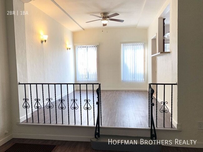 Photo - 4526 Edgewood Pl Unit 4526 1/2