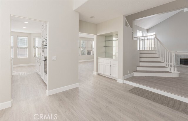 Photo - 2142 Marselina