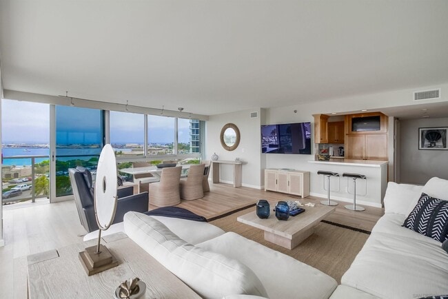 Photo - 1750 Avenida Del Mundo Unit 402