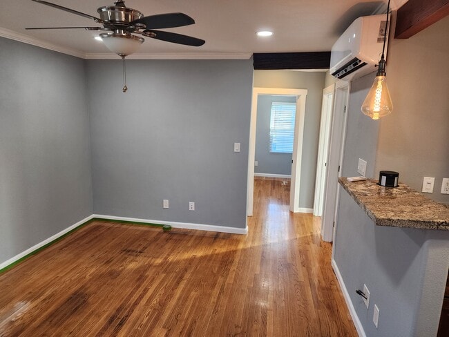 Photo - 3549 Highland Ave