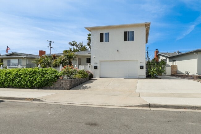 Photo - 3722 Ben St Unit 2