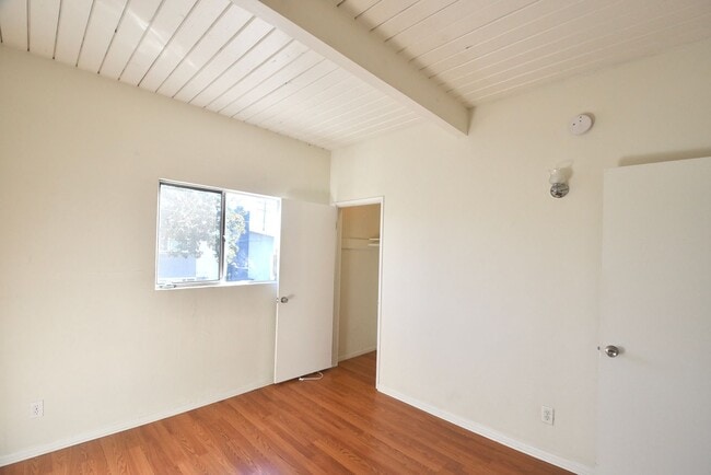 Photo - 13103 Moorpark St Unit 4413