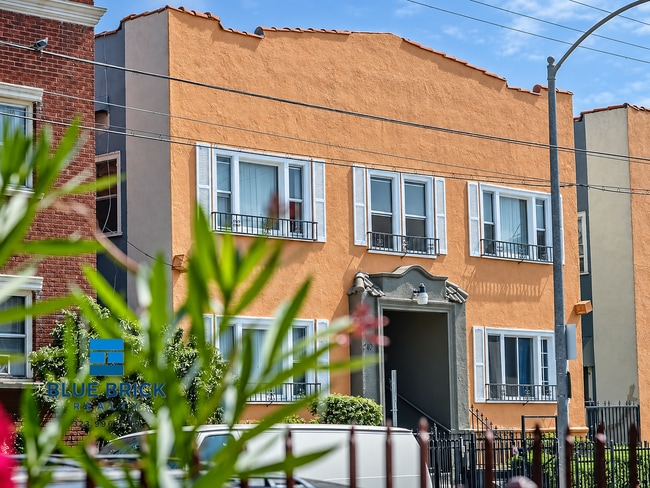 Photo - 404 N Coronado St Unit 27