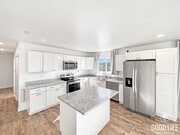 Photo - Beautiful 3BD/2BA with Updated Kitchen, 2-Car Detached Garage and A/C in Clairemont!