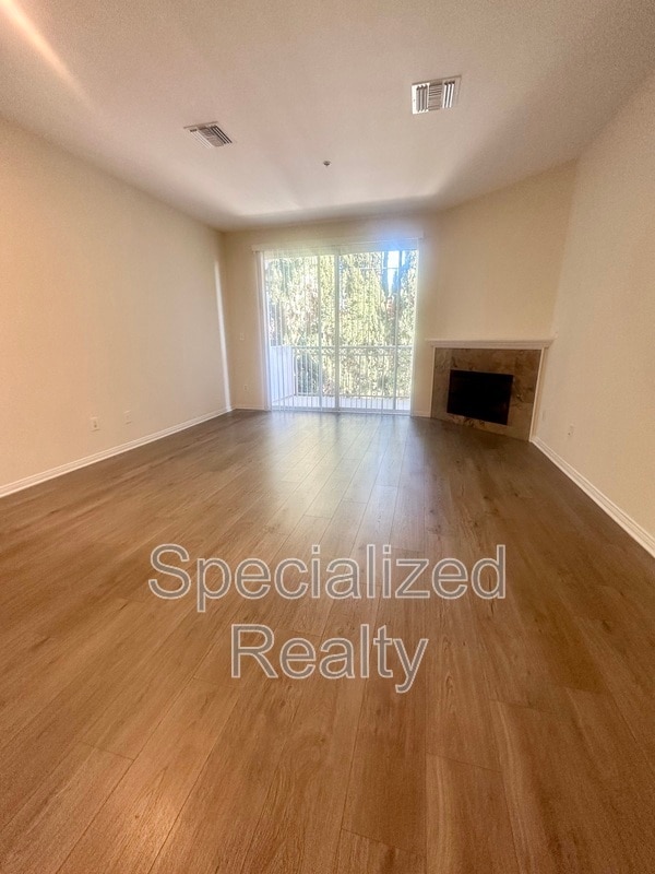 Photo - 5716 Whitsett Ave Unit 13