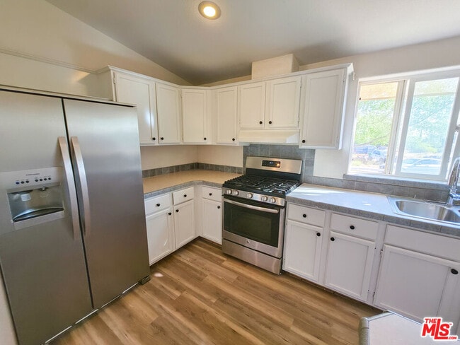 Photo - 25120 Charina Ln
