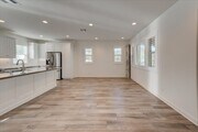 Photo - 946 Blackstone Dr