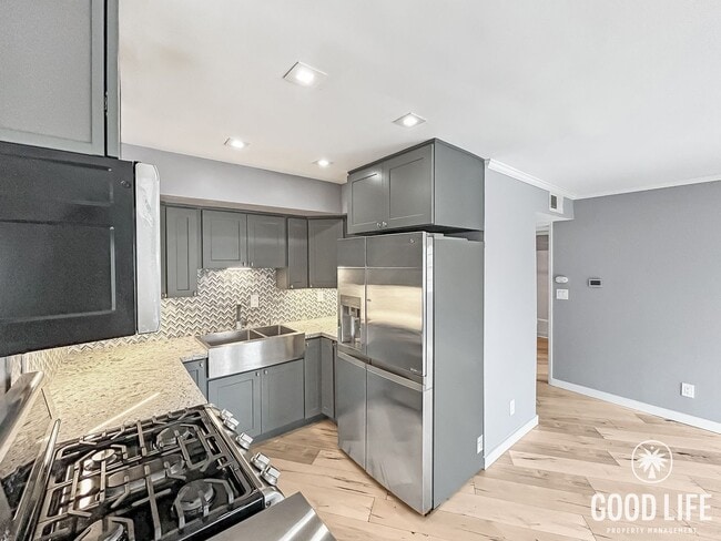 Photo - Beautiful 2BD/2BA W/ Reserved Parking and In-Unit Laundry in North Park! Unit 306