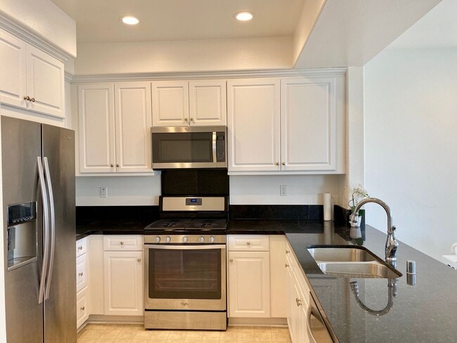 Photo - 1841 Belize Ln