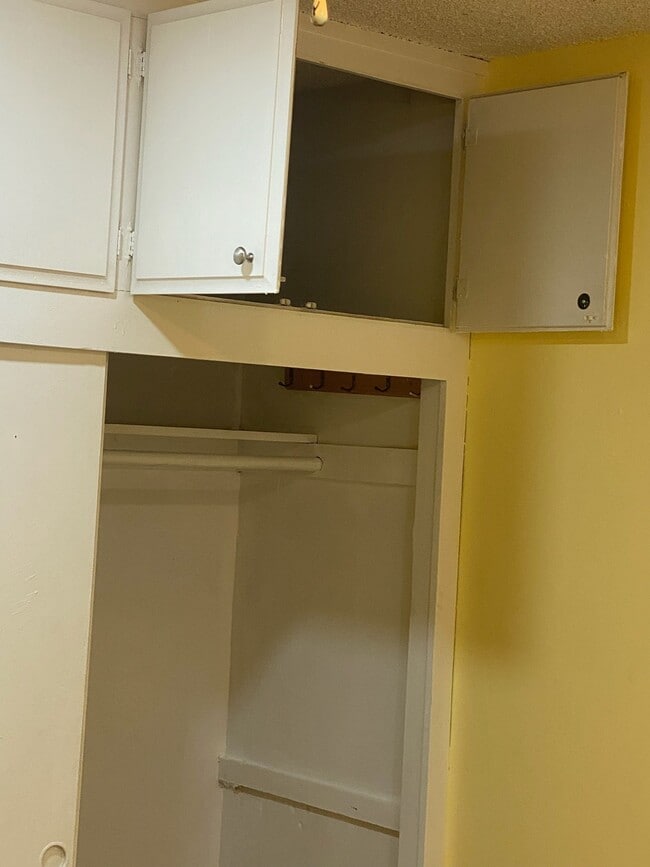 Photo - 1316 Eureka St E