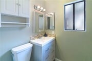 Photo - 628 E Birch St