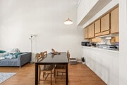 3BR, 1BA - 1000SF - Dining Room - Diamond Head Apartments