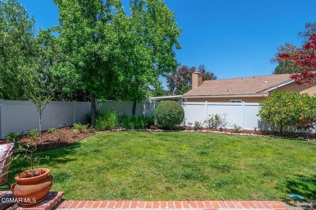 Photo - 907 Sagebrush Pl
